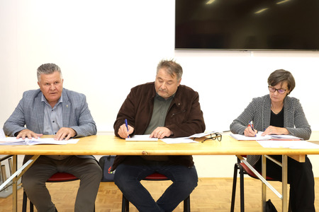 Sestanek Upravnega odbora GZU Cerknica 03a Foto Ljubo Vukelič